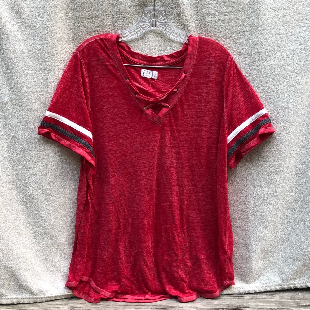 Maurices 24/7 cross cross neck T shirt